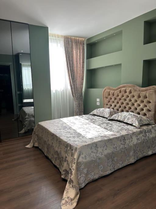 Green Apartment Tirana Bagian luar foto