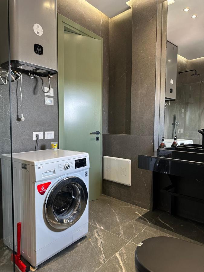 Green Apartment Tirana Bagian luar foto